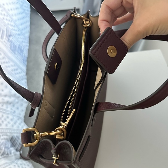 Tory Burch small Robinson satchel - Picture 3 of 5